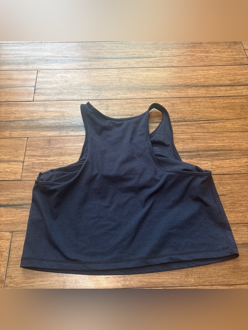 Quince Ultra-Form High-Neck Cropped Tank XL Heather Navy Blue Built-In Bra - Picture 4 of 7